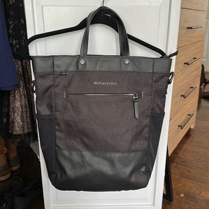 Sherpani Sojourn backpack crossbody bag.